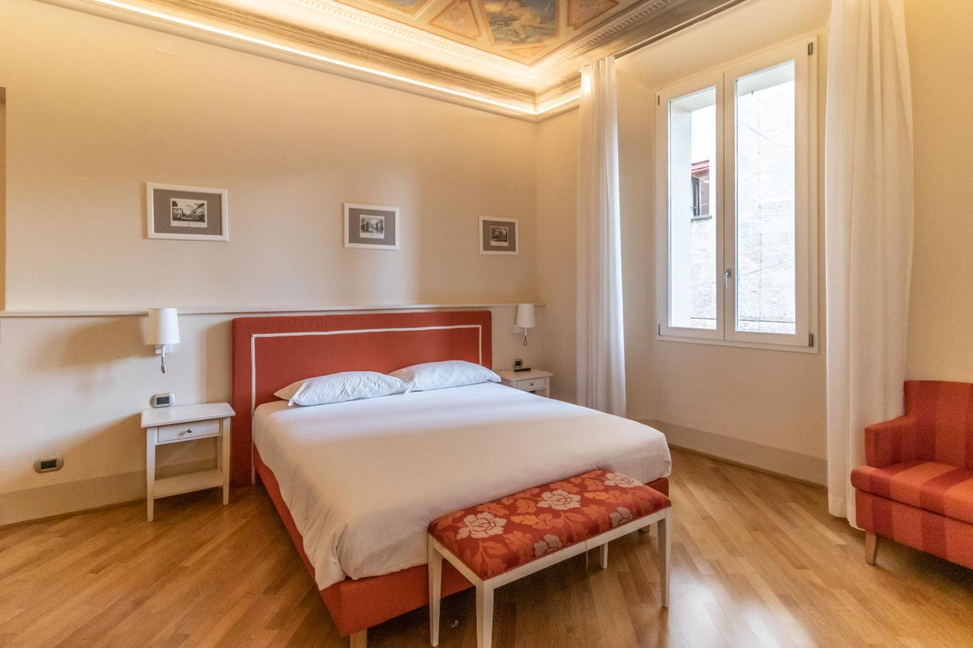 Casa Isolani Luxury Rooms Piazza Maggiore 1 โบโลญญา ภายนอก รูปภาพ