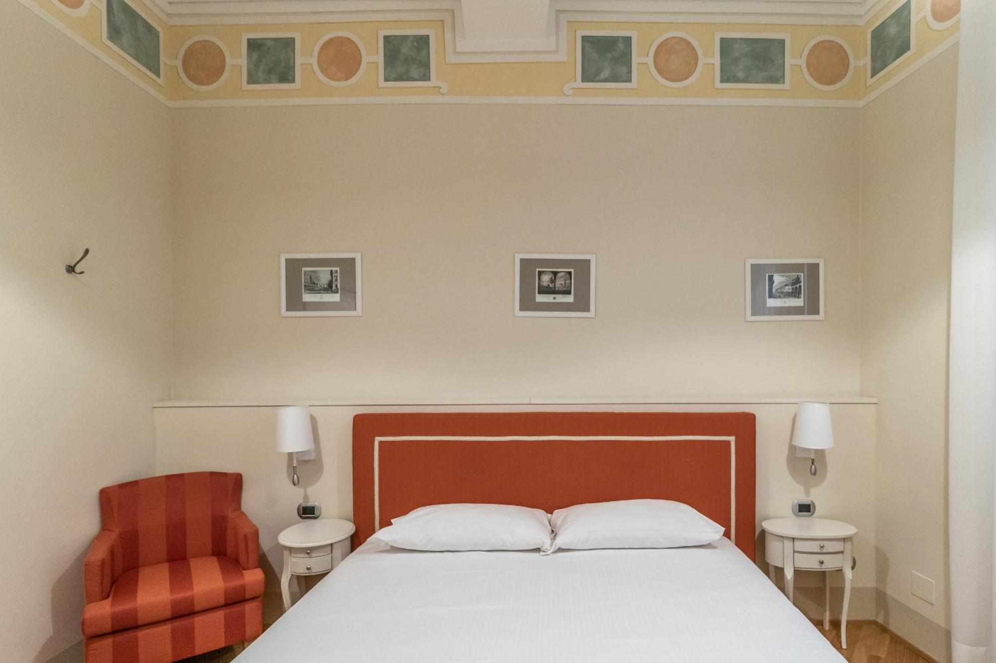 Casa Isolani Luxury Rooms Piazza Maggiore 1 โบโลญญา ภายนอก รูปภาพ