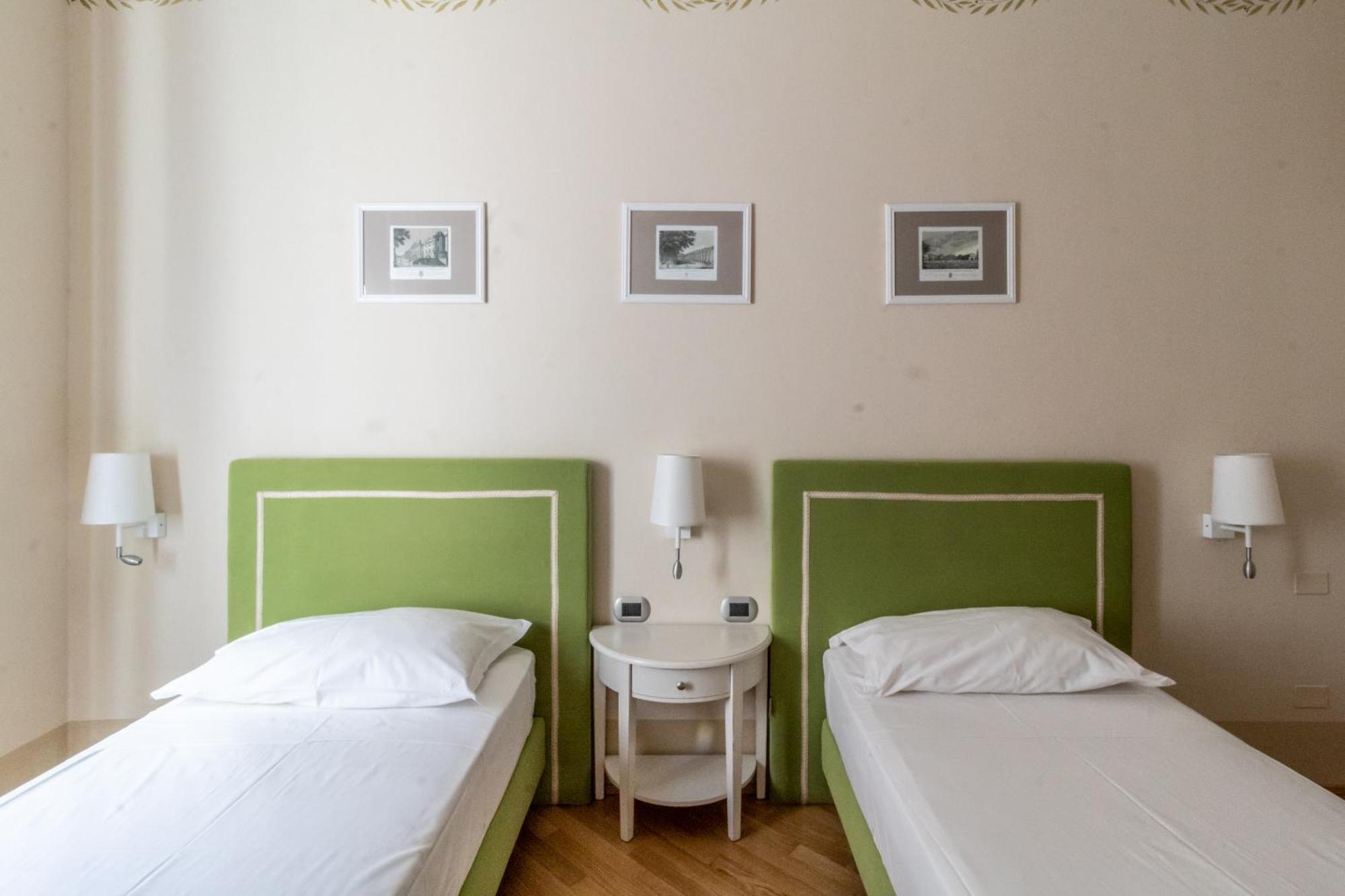 Casa Isolani Luxury Rooms Piazza Maggiore 1 โบโลญญา ภายนอก รูปภาพ