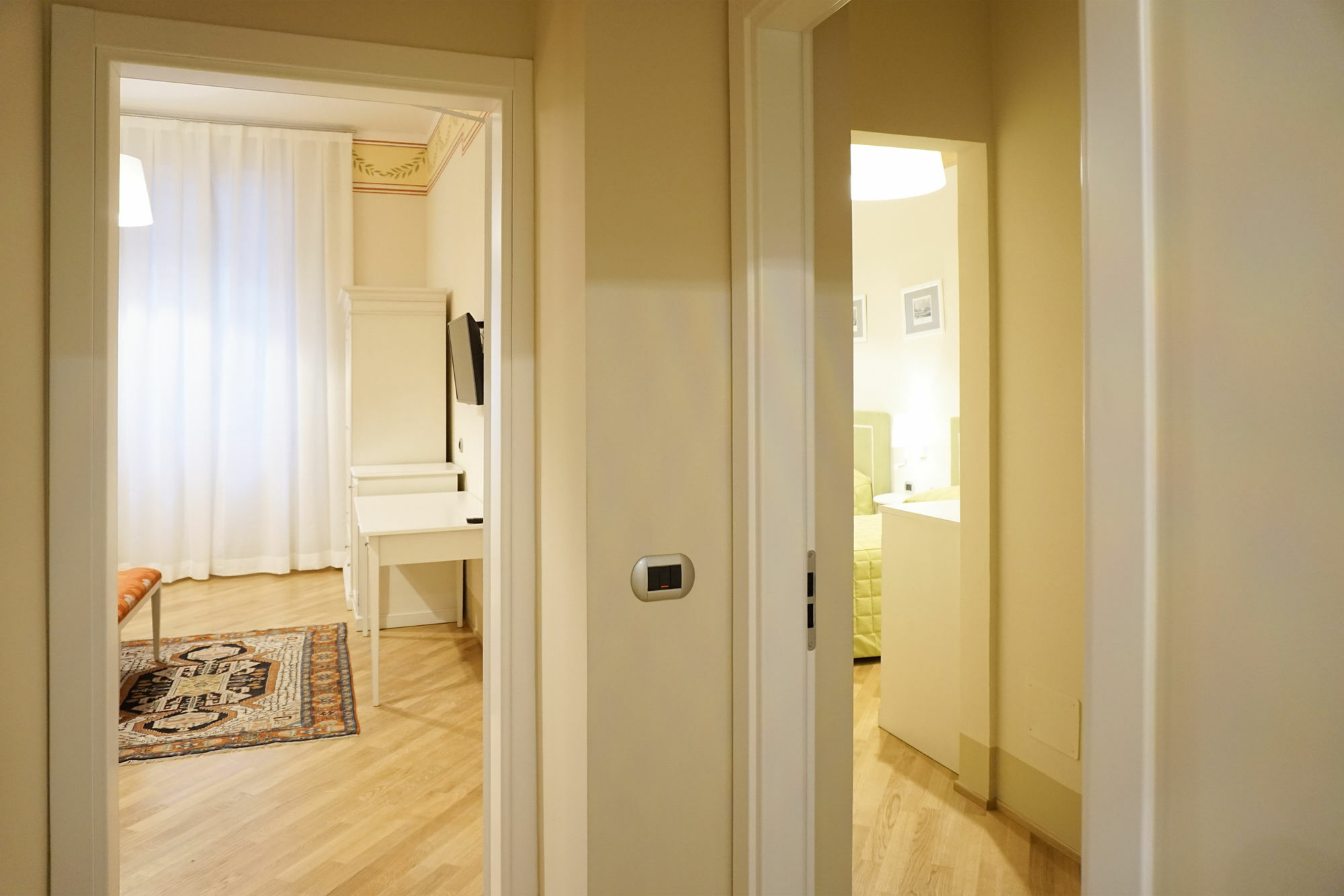 Casa Isolani Luxury Rooms Piazza Maggiore 1 โบโลญญา ภายนอก รูปภาพ